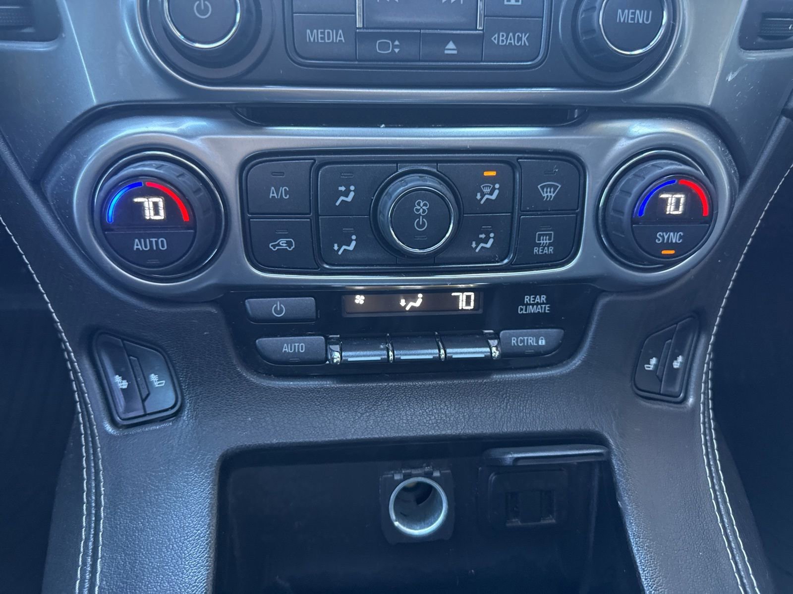 Used 2016 Chevrolet Tahoe LT AWD/4WD image 29