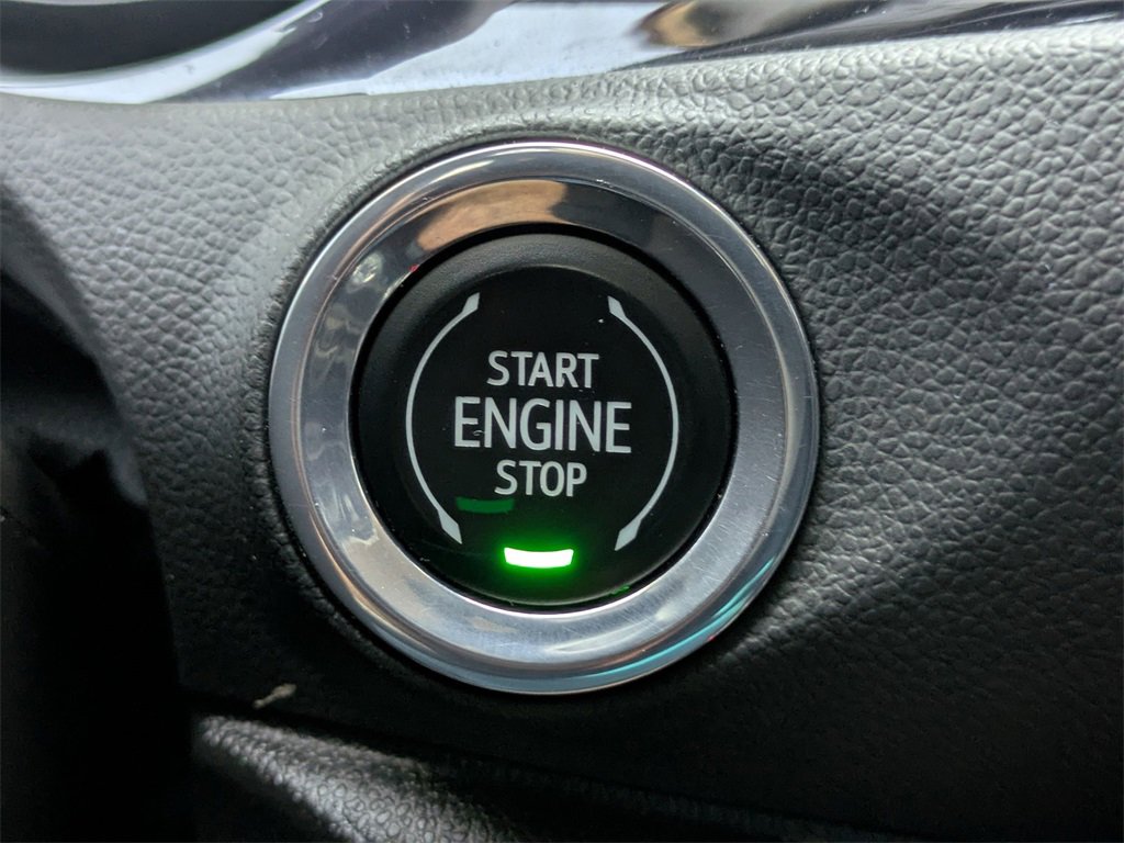 Used 2022 Buick Encore GX Select image 20