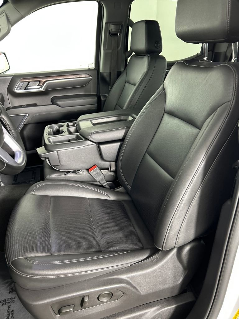 Used 2025 GMC Sierra 1500 SLT image 14