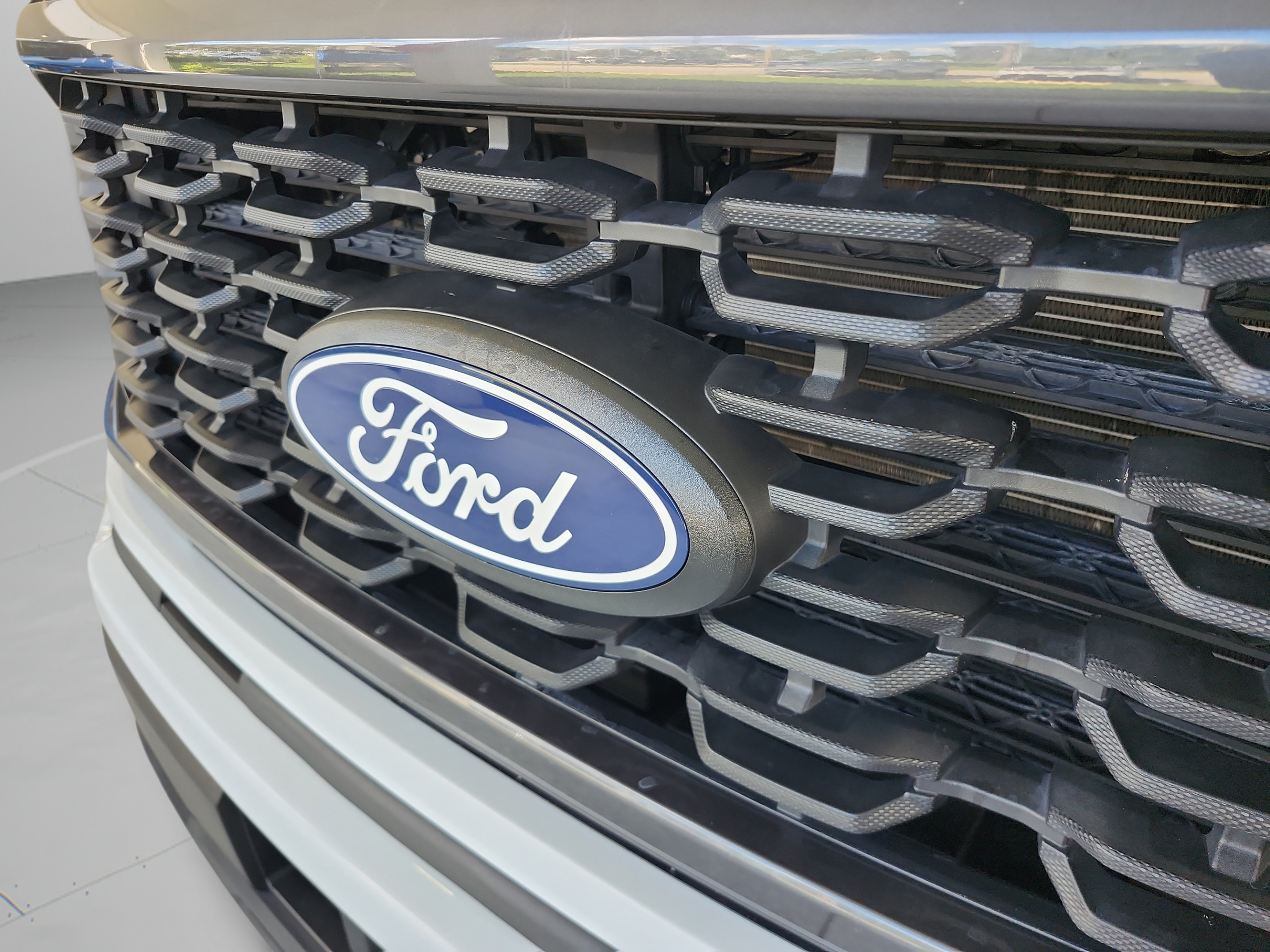 Used 2024 Ford F150 STX w/ Mobile Office Package RWD image 32