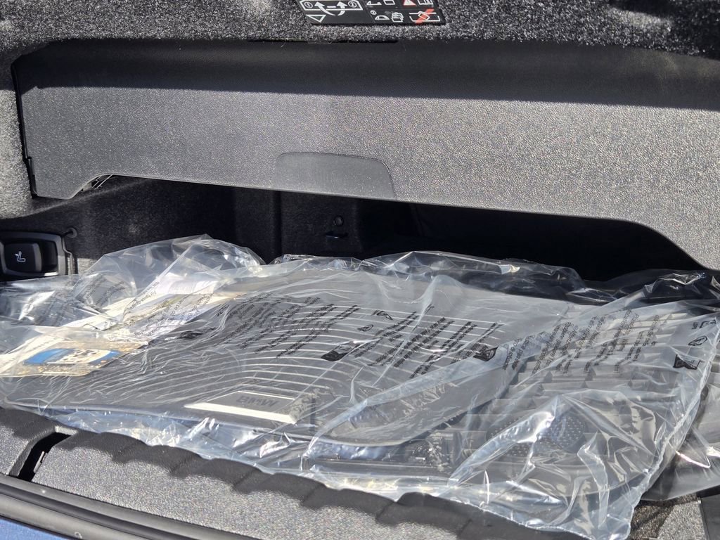 New 2026 BMW 430i xDrive Convertible w/ Driving Assistance Package image 33