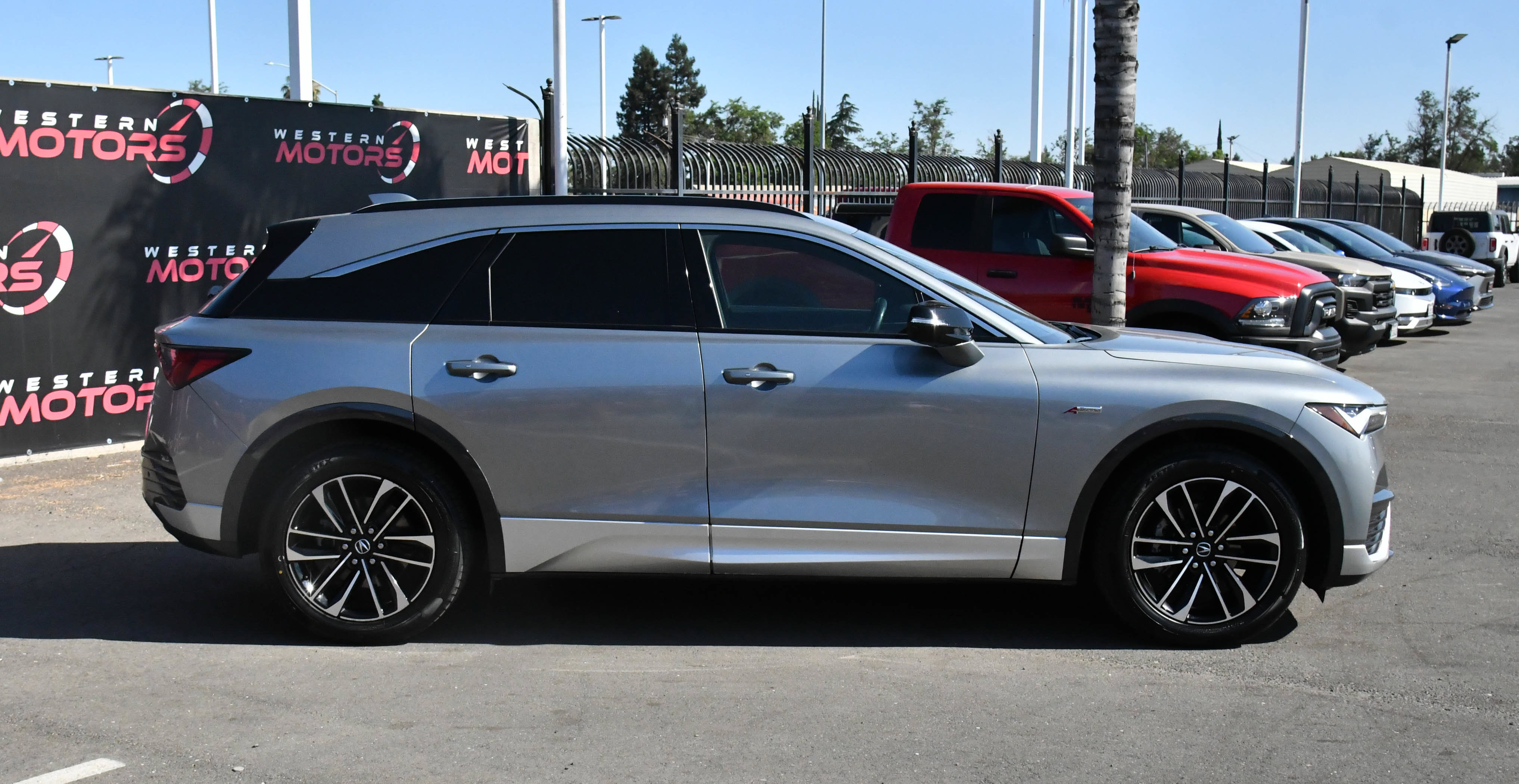 Used 2024 Acura ZDX A-Spec AWD/4WD image 9