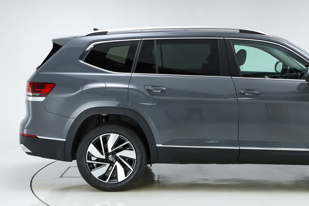 New 2026 Volkswagen Atlas SEL image 11