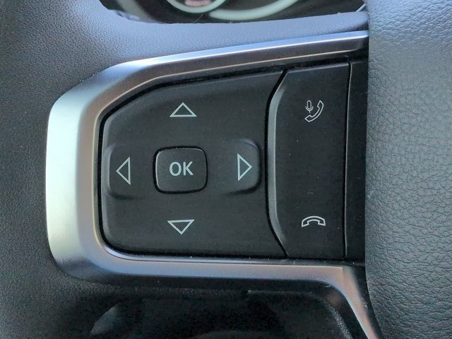 Certified 2025 RAM 3500 Big Horn AWD/4WD image 26