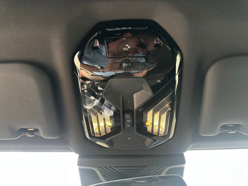 Used 2025 BMW X3 xDrive30i image 22