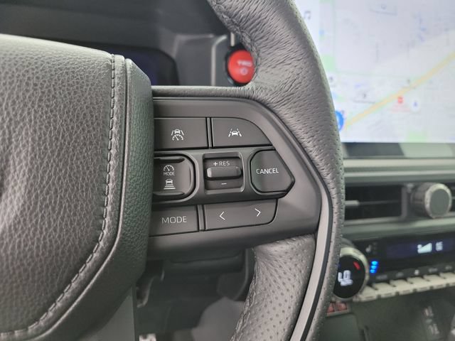 Used 2025 Toyota Tacoma TRD Pro AWD/4WD image 23