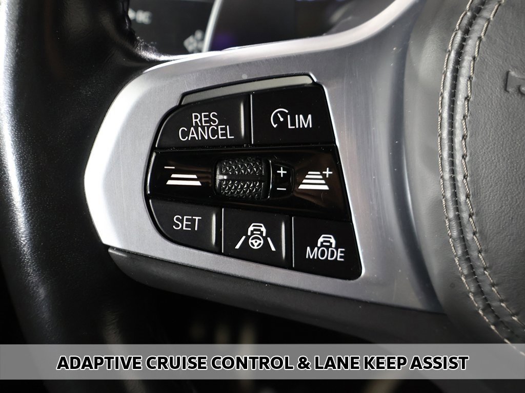 Used 2022 BMW X7 M50i image 6