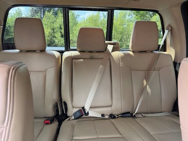 Used 2016 Ford F350 Lariat w/ Lariat Ultimate Package AWD/4WD image 31
