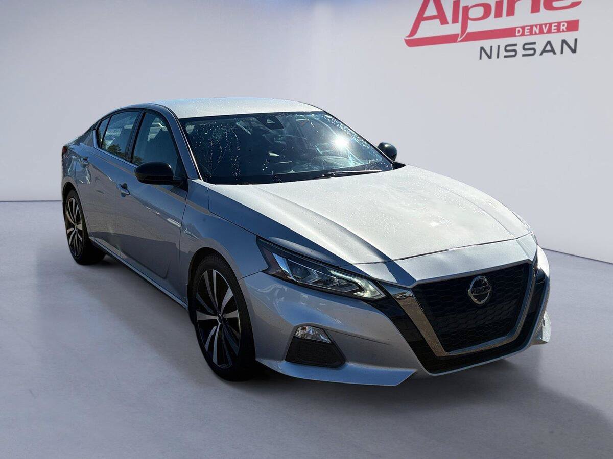Used 2022 Nissan Altima 2.5 SR AWD/4WD image 7