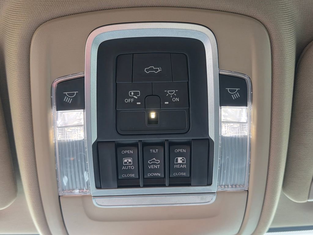 Used 2021 RAM 3500 Laramie image 30