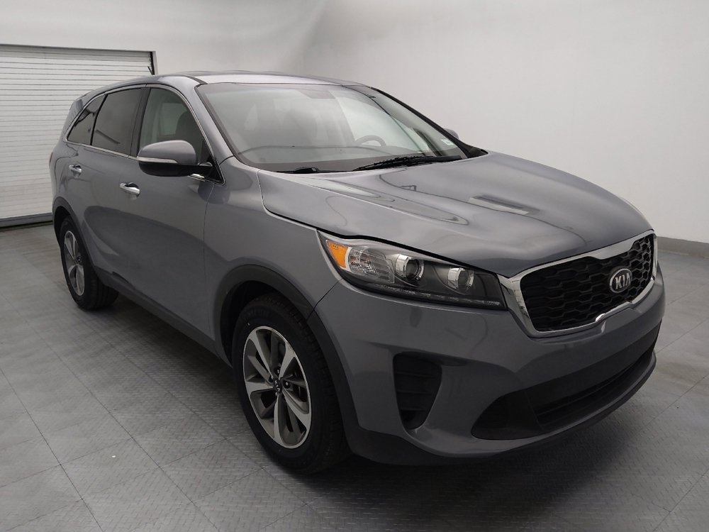 Used 2020 Kia Sorento LX image 11