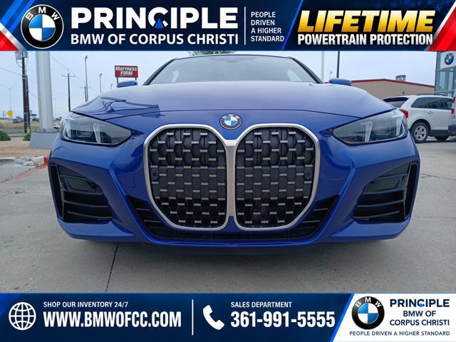 New 2026 BMW 430i Coupe w/ M Sport Package RWD image 3
