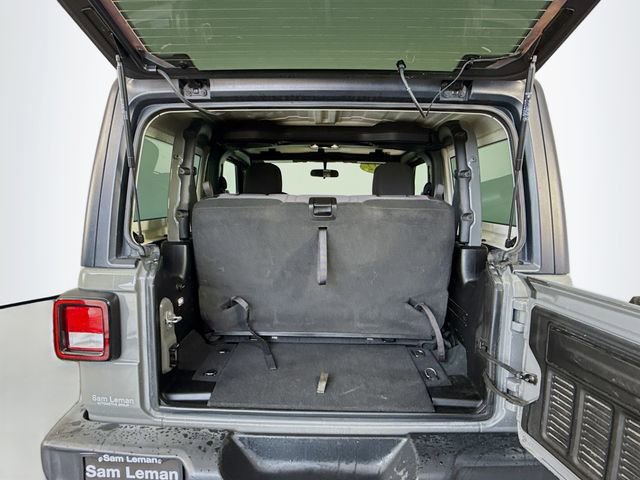 Used 2022 Jeep Wrangler Sport image 23