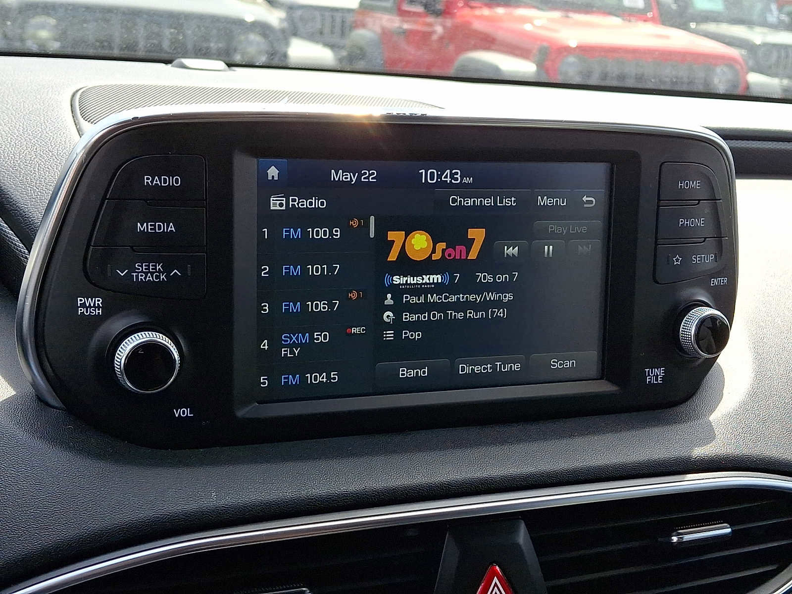 Used 2019 Hyundai Santa Fe SEL AWD/4WD image 17