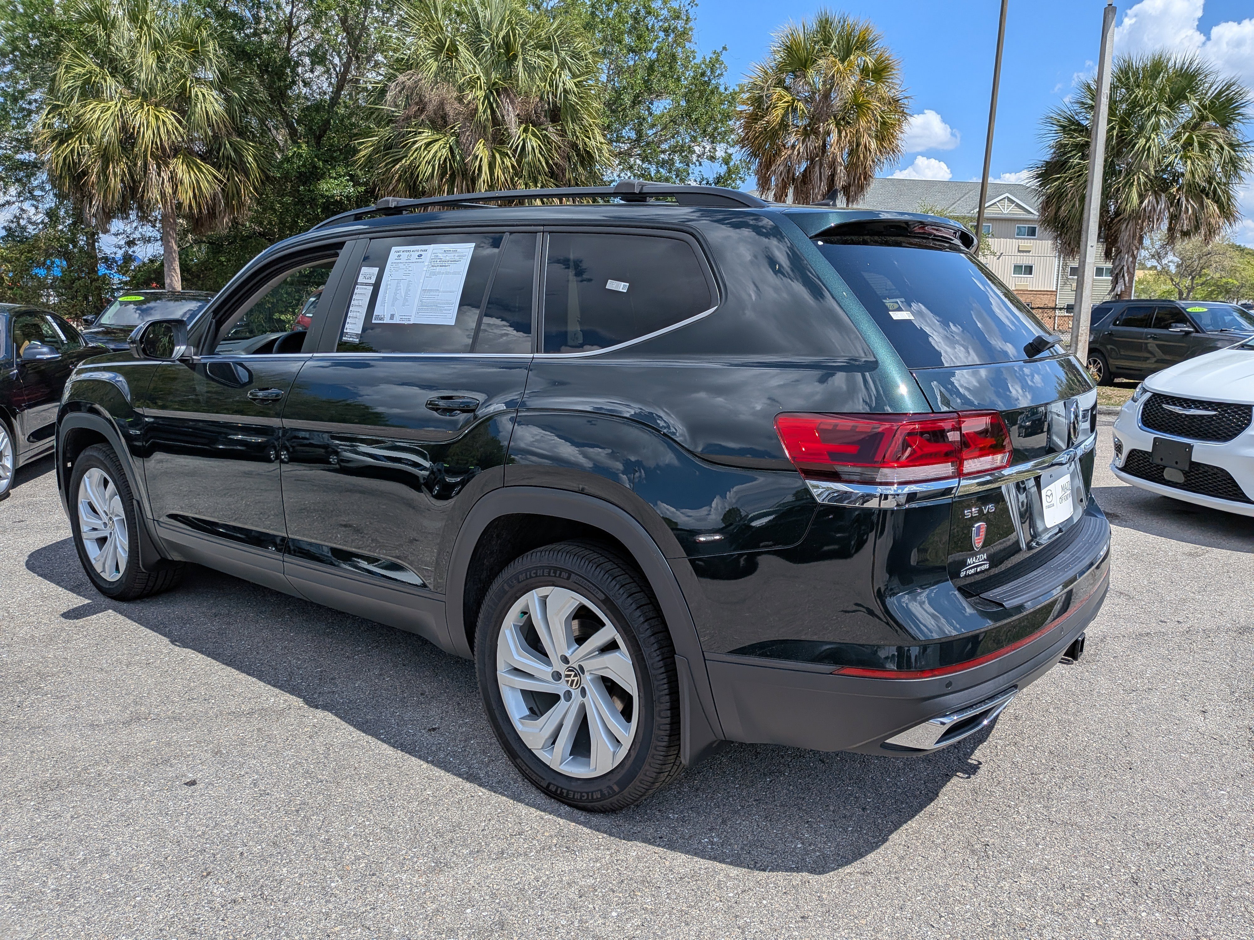 Used 2021 Volkswagen Atlas SE w/ Panoramic Sunroof Package image 6