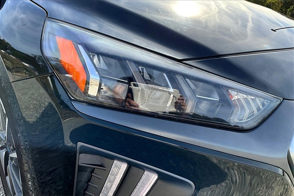 Used 2020 Hyundai Ioniq Limited image 26