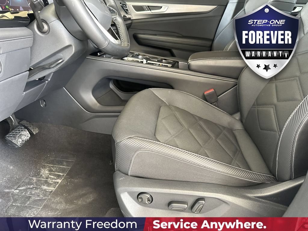 Used 2025 Volkswagen Atlas Cross Sport SE FWD image 14