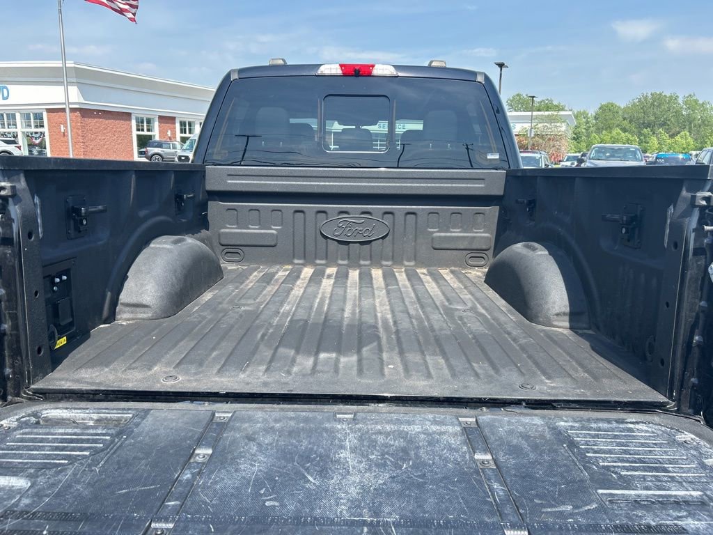 Used 2022 Ford F150 Lightning Lariat AWD/4WD image 24