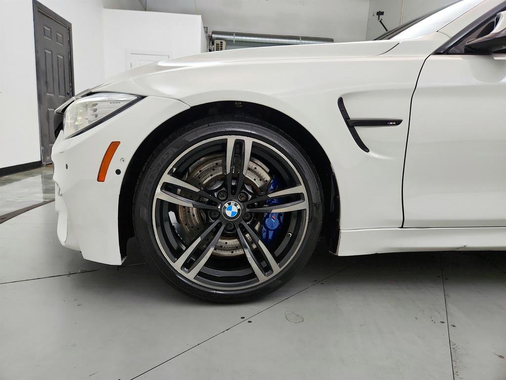 Used 2015 BMW M4 Coupe RWD image 30