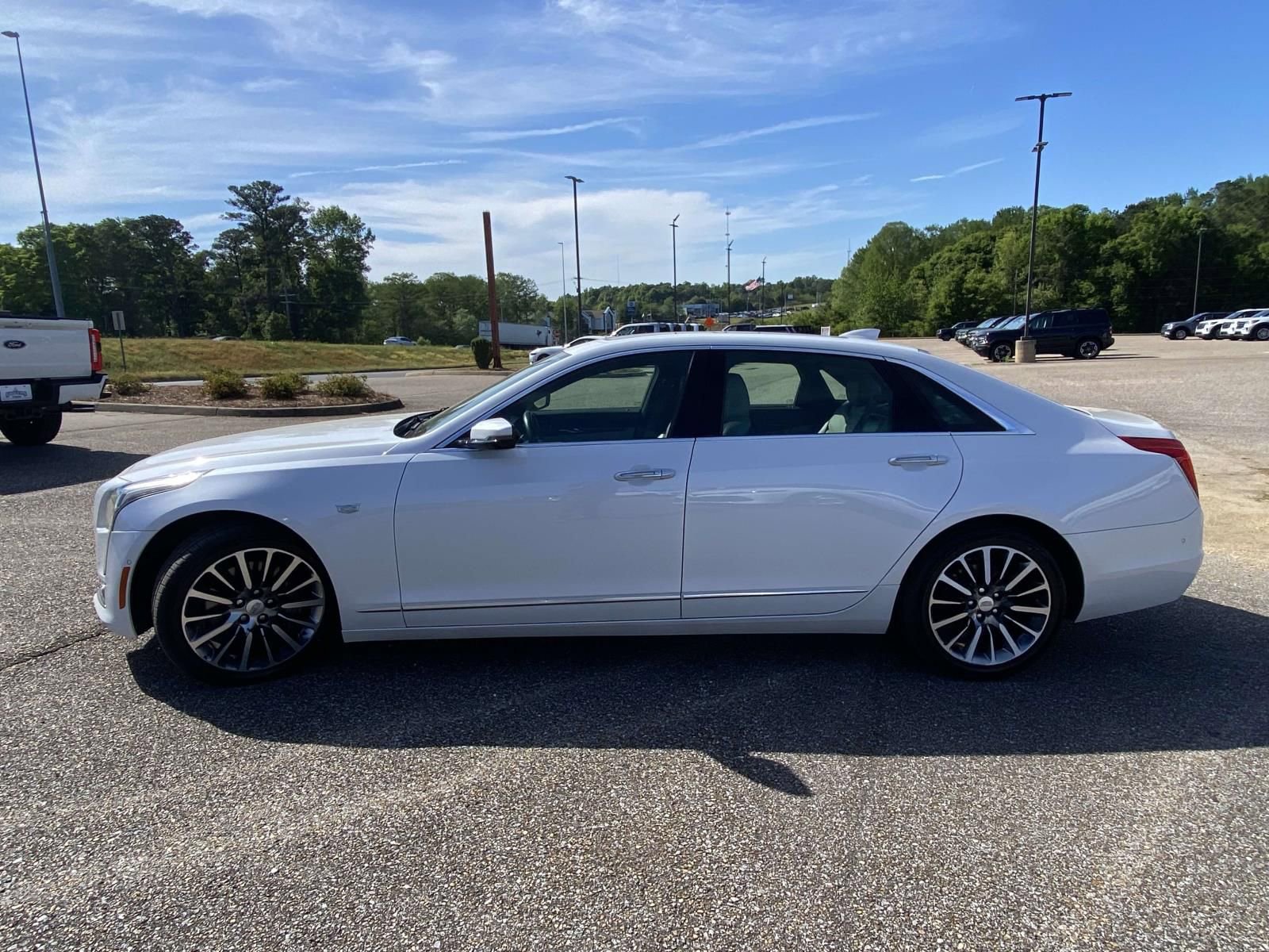 Used 2016 Cadillac CT6 Luxury image 4