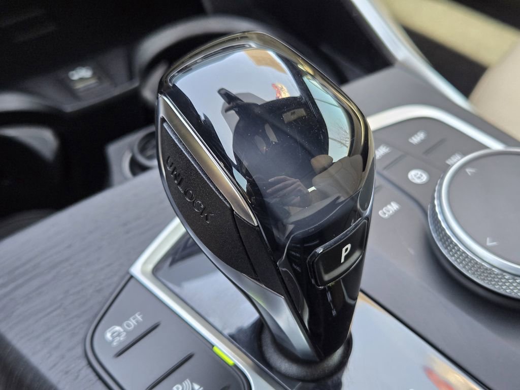 Used 2021 BMW 430i Coupe w/ Convenience Package image 26