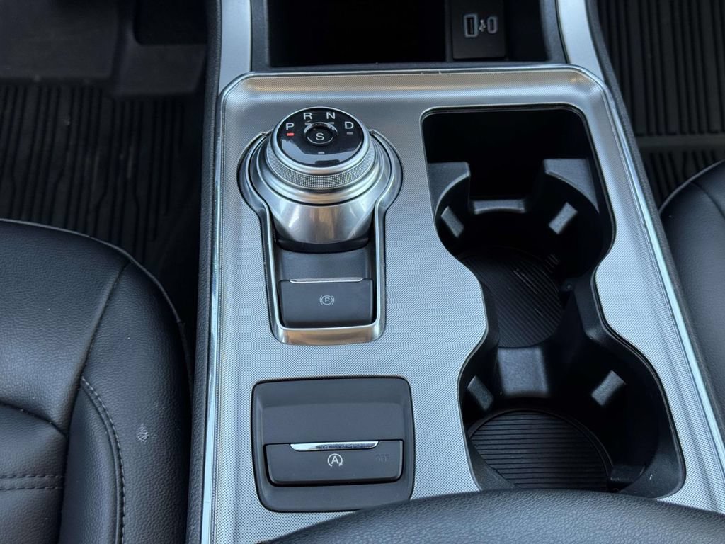Used 2022 Ford Edge SEL w/ Convenience Package AWD/4WD image 6