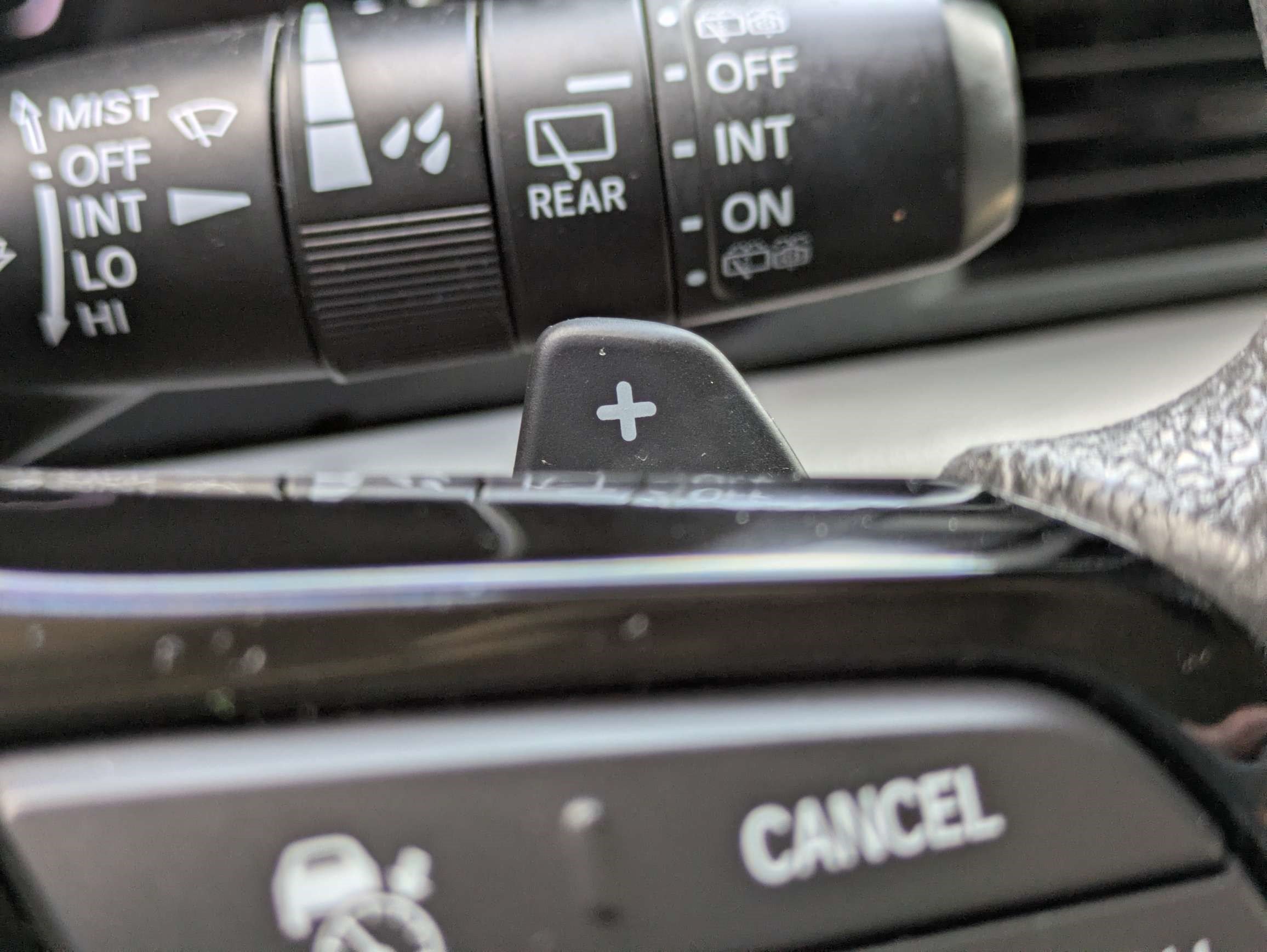 Used 2023 Honda Pilot LX image 30