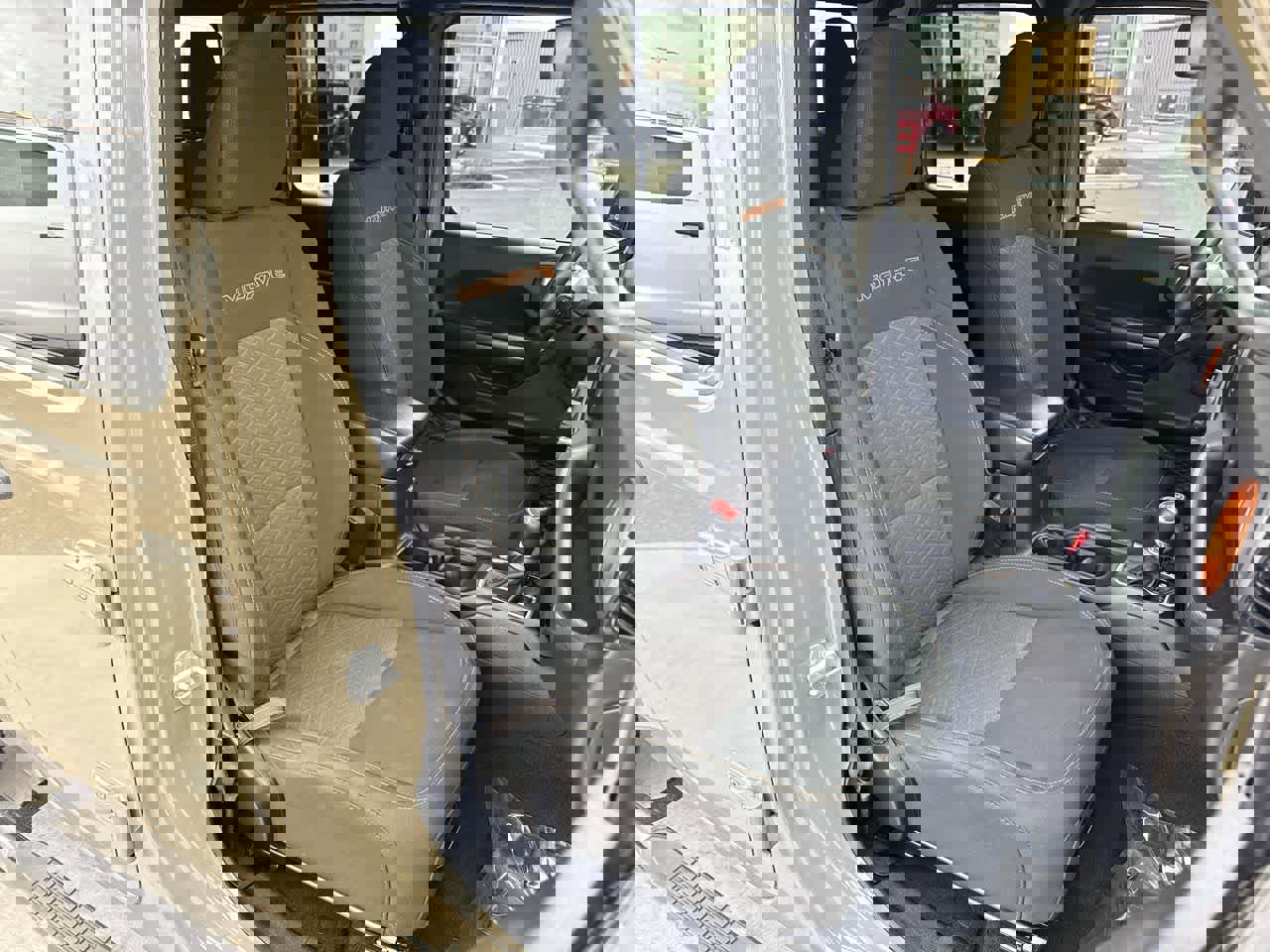 Used 2020 Jeep Gladiator Mojave w/ Cold Weather Group image 14