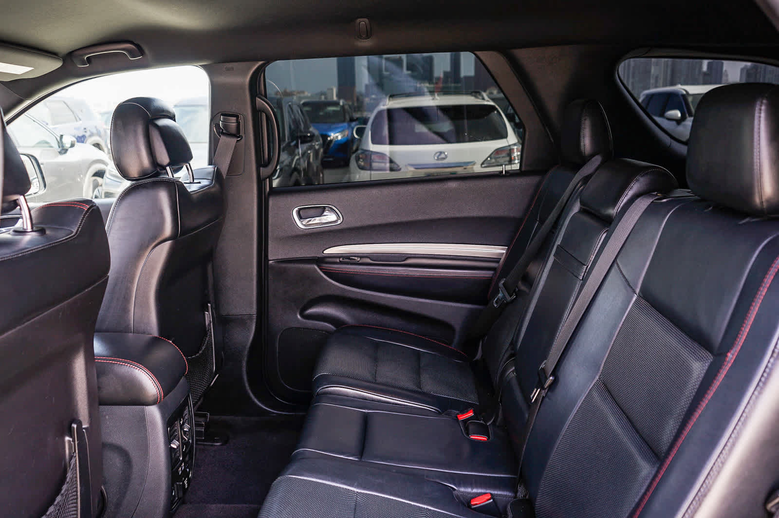 Used 2016 Dodge Durango R/T w/ Blacktop Package RWD image 35