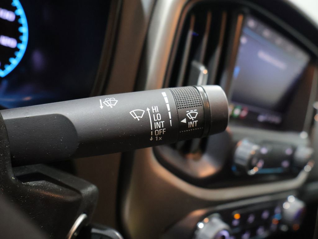 Used 2022 Chevrolet Colorado Z71 image 39