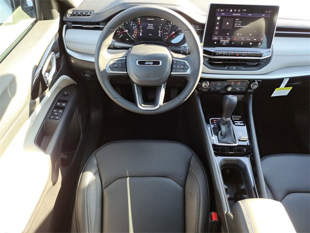 New 2026 Jeep Compass Limited image 11