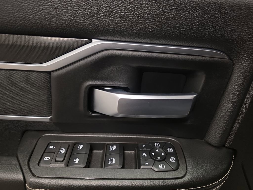 Used 2026 RAM 3500 Big Horn image 26