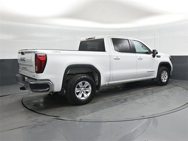 Used 2023 GMC Sierra 1500 SLE image 4