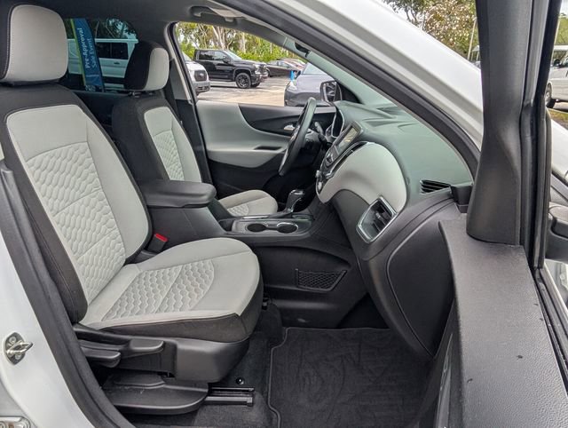 Used 2018 Chevrolet Equinox LS image 18