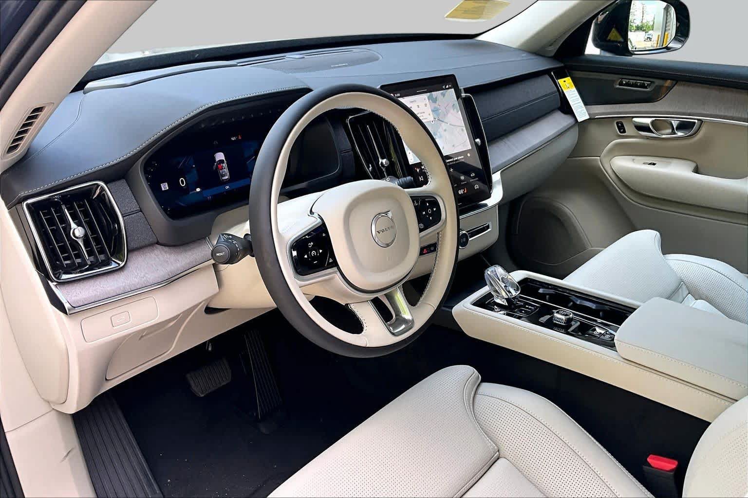 New 2026 Volvo XC90 B6 Ultra w/ Protection Package Premier AWD/4WD image 9