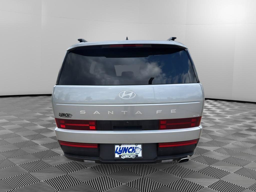 Used 2026 Hyundai Santa Fe SEL AWD/4WD image 4