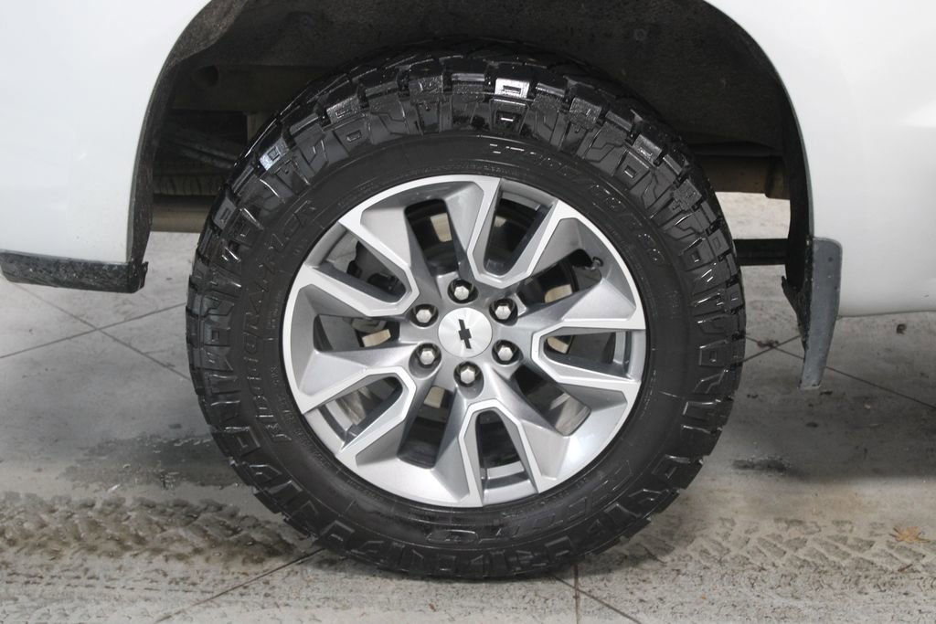 Used 2022 Chevrolet Silverado 1500 RST image 15