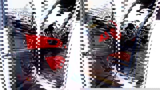 Used 2018 Bentley Bentayga image 10