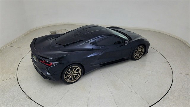 Used 2024 Chevrolet Corvette Stingray w/ Stealth Interior Trim Package image 73