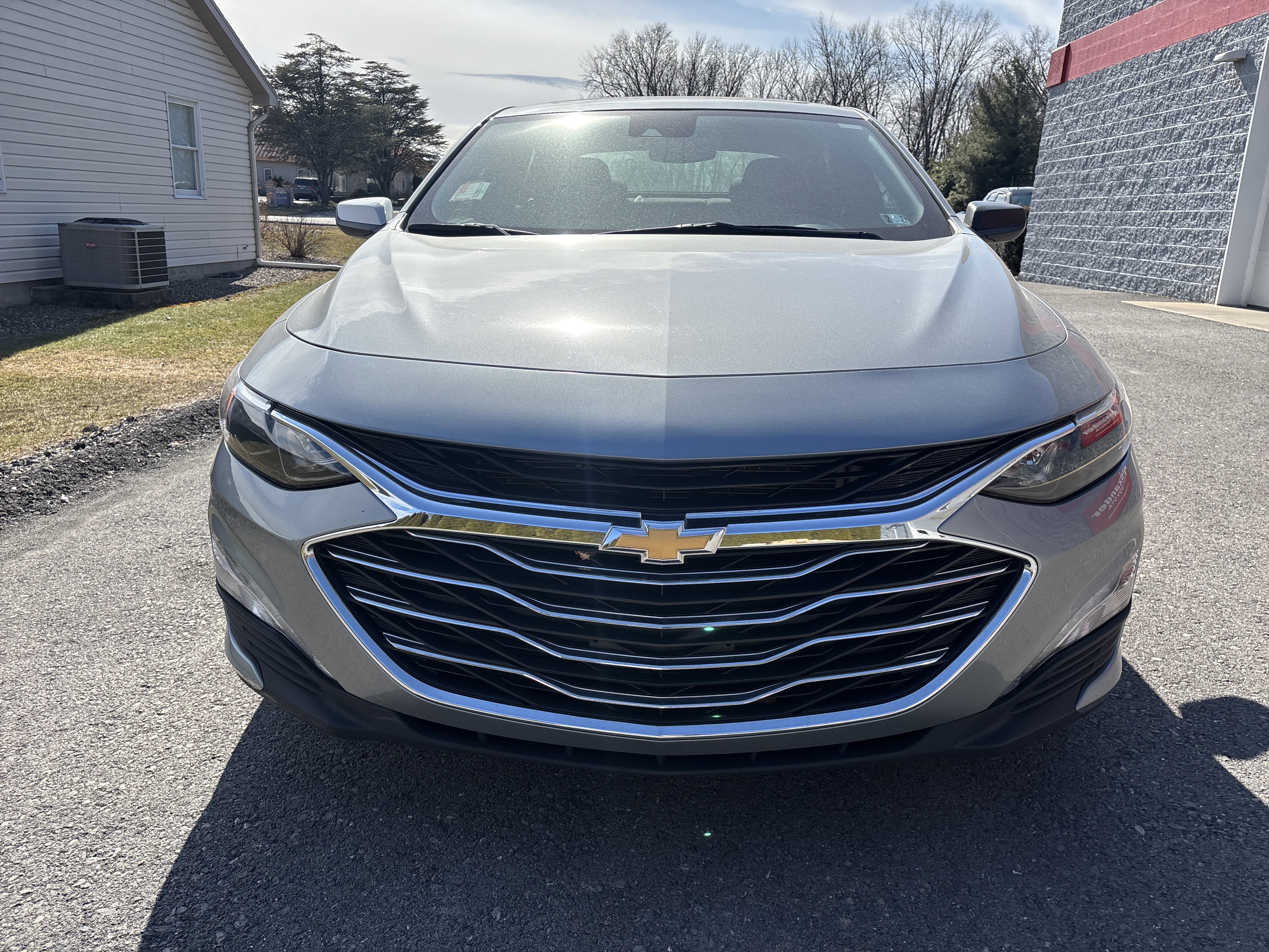 Used 2024 Chevrolet Malibu LT FWD image 9
