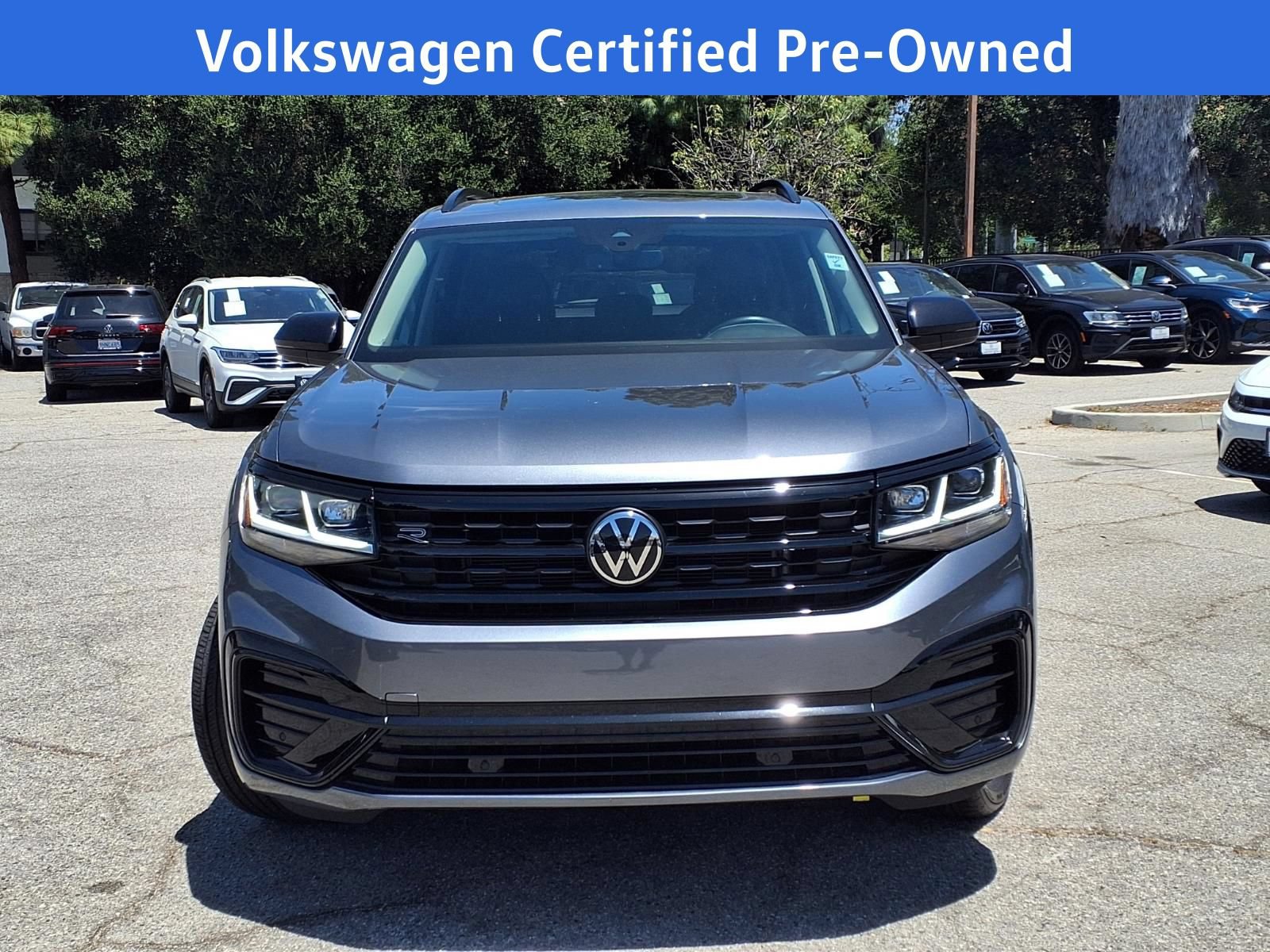 Certified 2023 Volkswagen Atlas SEL R-Line AWD/4WD image 2