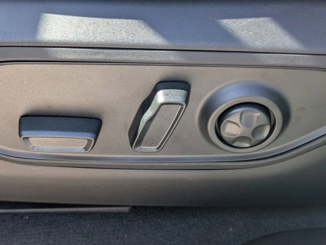 New 2025 Jeep Grand Cherokee L Altitude AWD/4WD image 18