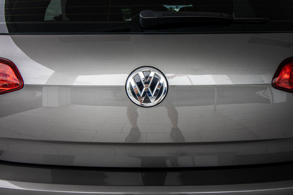 Used 2016 Volkswagen Golf 4-Door AWD/4WD image 15