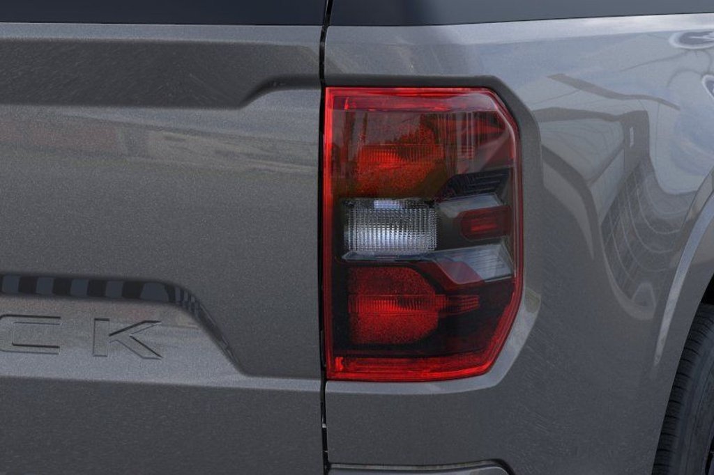 New 2026 Ford Maverick Lobo AWD/4WD image 26