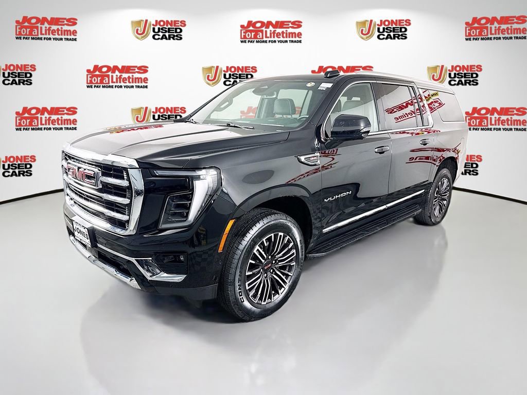 Used 2025 GMC Yukon XL Elevation AWD/4WD image 14