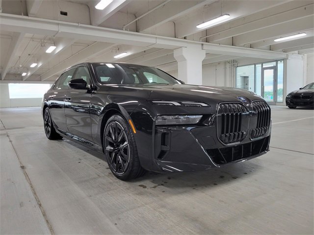 New 2026 BMW i7 eDrive50 w/ M Sport Package image 3