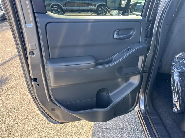 New 2026 Nissan Frontier SV image 14