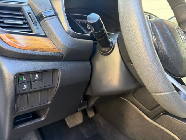 Used 2018 Honda CR-V EX image 25