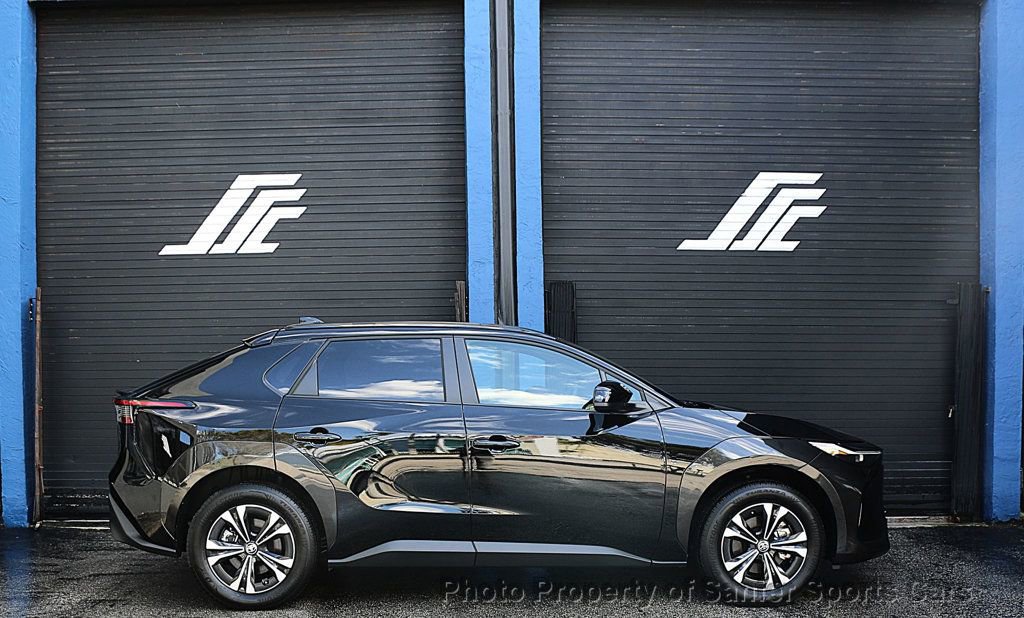 Used 2025 Toyota bZ4X AWD w/ Weather Package image 1