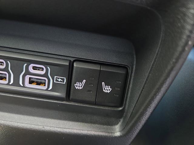 New 2025 Jeep Grand Cherokee Limited w/ Luxury Tech Group II image 38